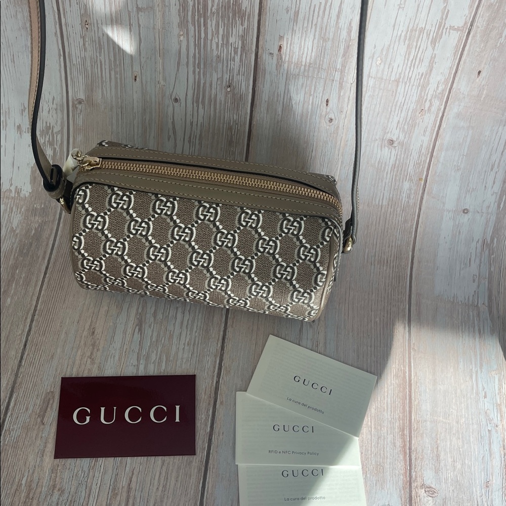 $2,400 New, Authentic GUCCI MINI SHOULDER BAG WITH GG SHADOW crossbody purse bag - Picture 17 of 17